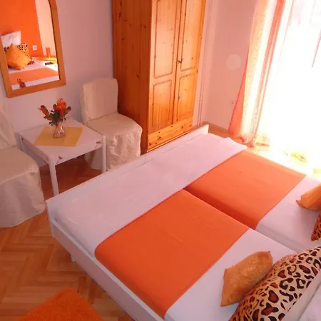 Apartment Veronika Makarska